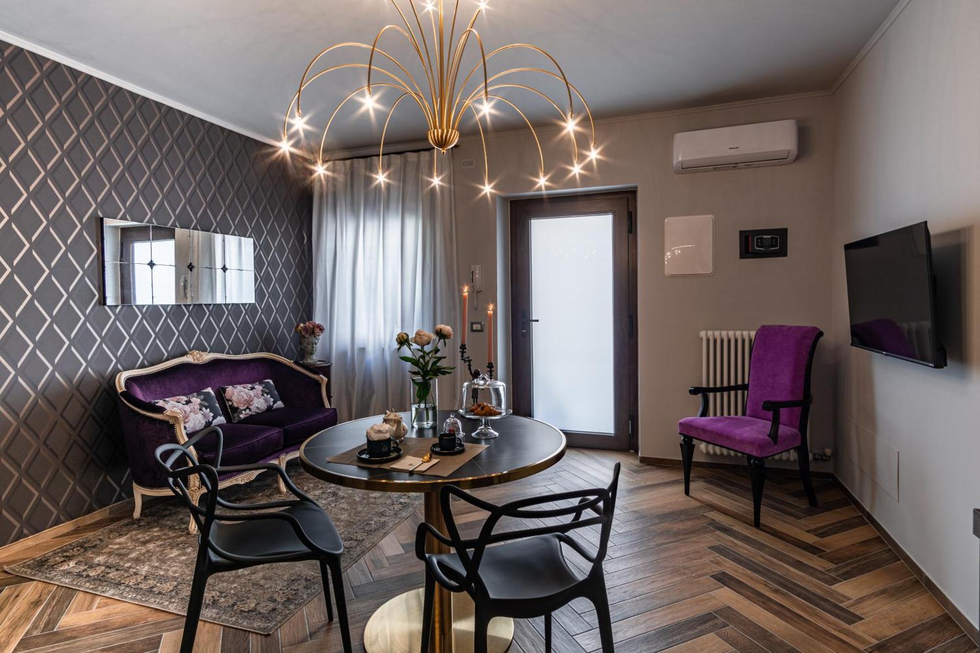 Residenze Carlo Alberto - Boutique Apartment Verona Exterior photo
